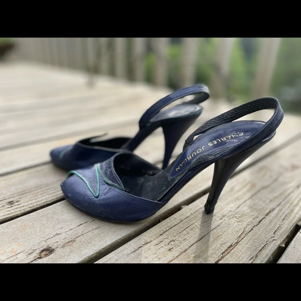 Vintage Charles Jourdan Blue Heels - Picture 3 of 7